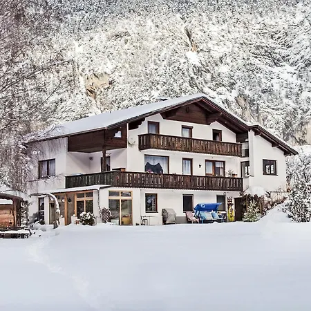 Huber By Interhome Appartement