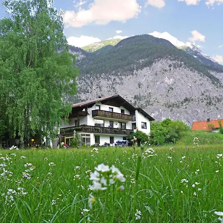 Huber By Interhome Appartamento Nassereith